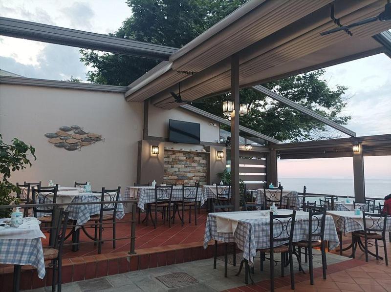 Ενοικιαζόμενα Δωμάτια "Pelion Plaza" Agios Ioannis  Dış mekan fotoğraf